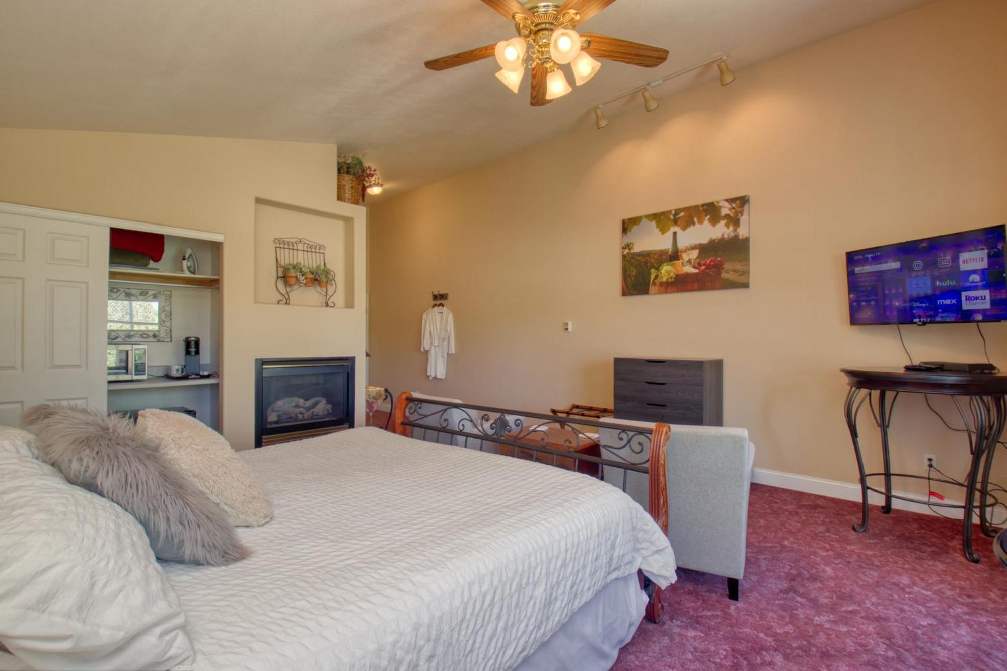 Castle Creek Manor Bed and Breakfast Grand Junction Exteriör bild